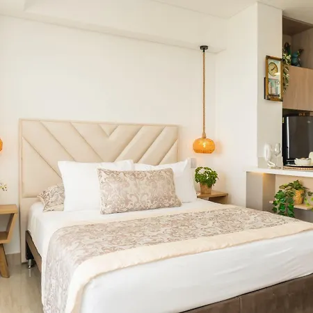 Apartamento Vip Frente Al Mar | Piscinas Y Puesta Sol Cb715